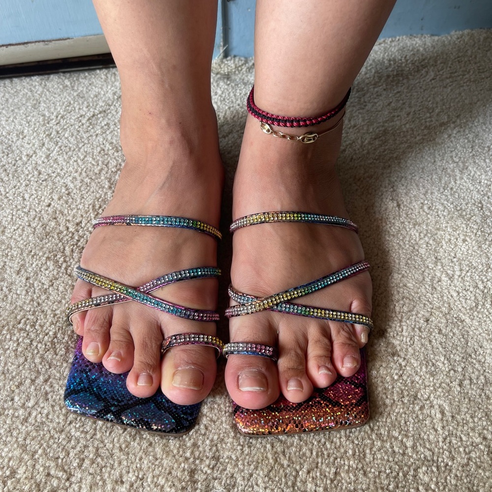 Multicolor Strappy Women's Sandals Azalea wang size 9 - Picture 5 of 8